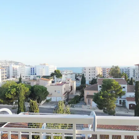 Elimar Apartment *